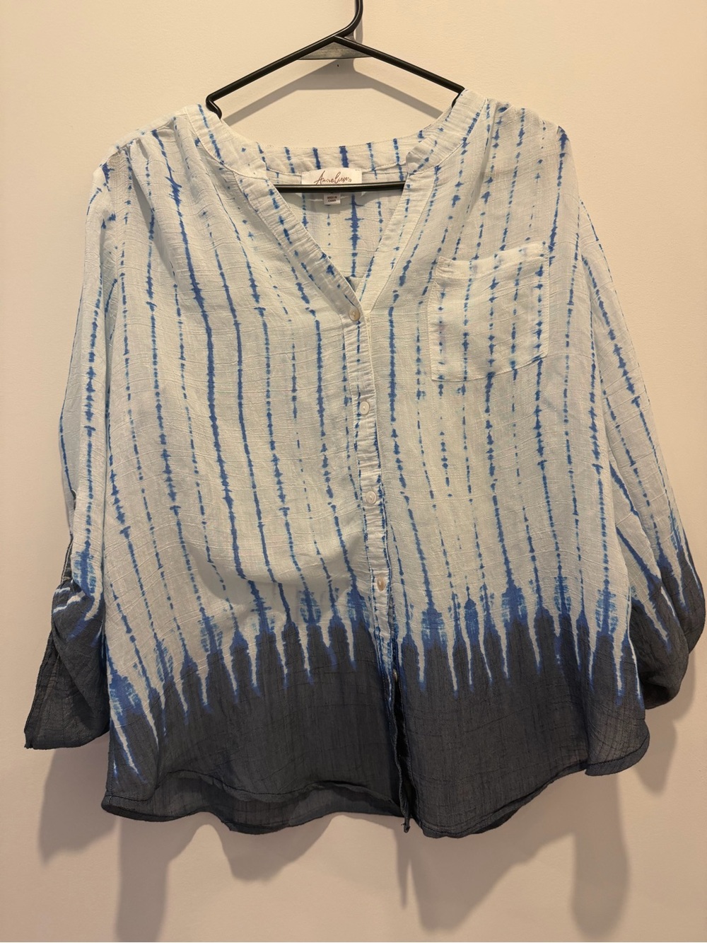 Tie-Dye Ombre Button-Front Tunic in Blue and White